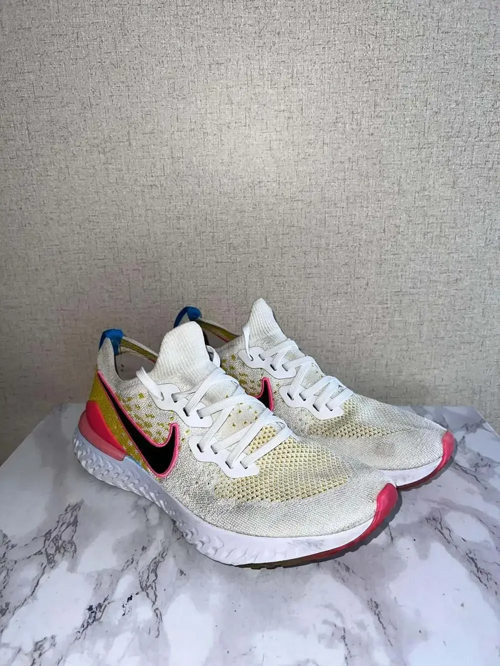Nike Epic React Flyknit 2 White Pink Blast Citron Running Sneakers CI7583-100 Me